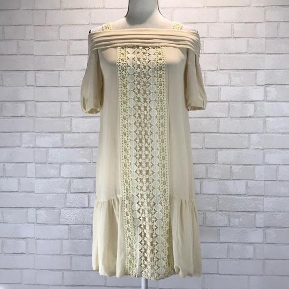 Ryu Dresses & Skirts - NWT Ryu Cold Shoulder Crochet Detail Shift Dress